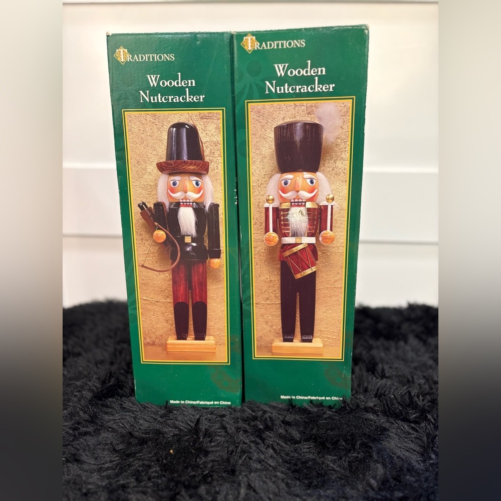 Traditions Wooden Nutcracker Set of 2 – Drummer Holiday Decor Red Green Gold